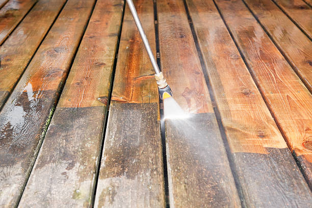 Best Deck Pressure Washing  in Bourbon, MO